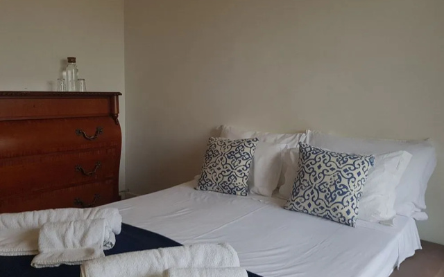 Olaias Apartment