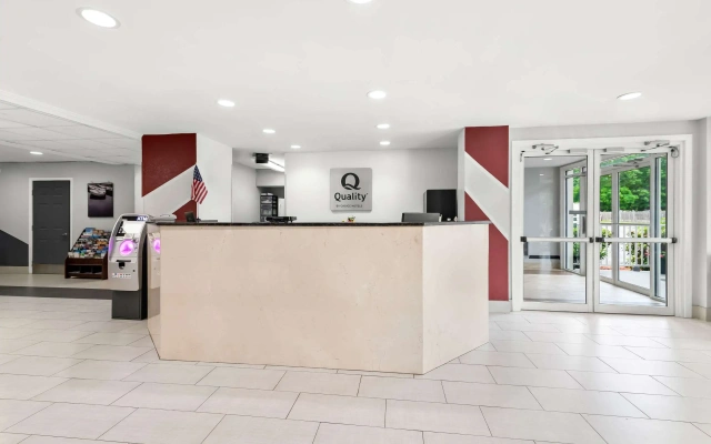 Quality Inn Merrimack - Nashua