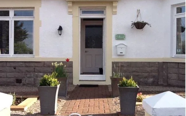 Hillcrest Bed & Breakfast