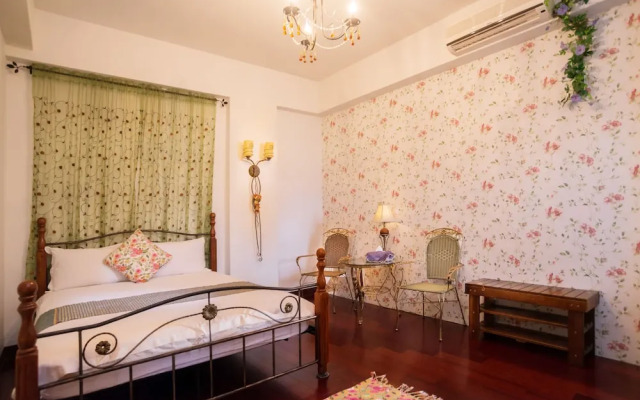 Lifestory Hostel