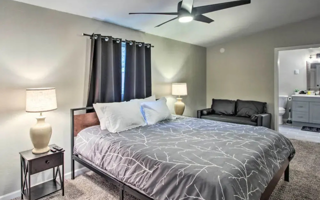 Charming Home ~ 7 Mi to Downtown Tucson!