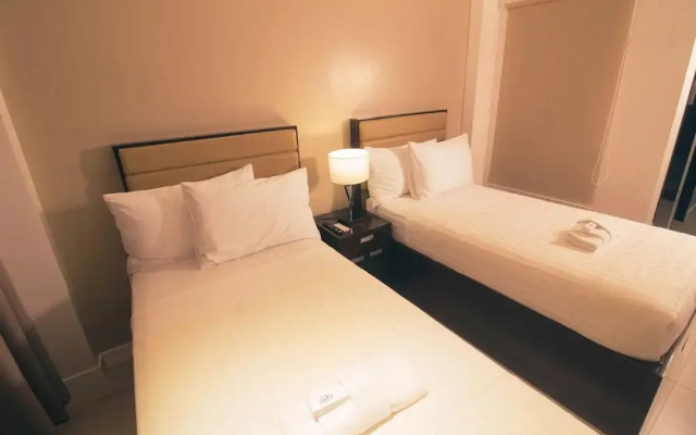 Aura Condotel