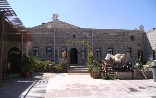 Osmanoglu Hotel Турция, Гюзельюрт - отзывы, цены и фото номеров - забронировать отель Osmanoglu Hotel онлайн вид на фасад