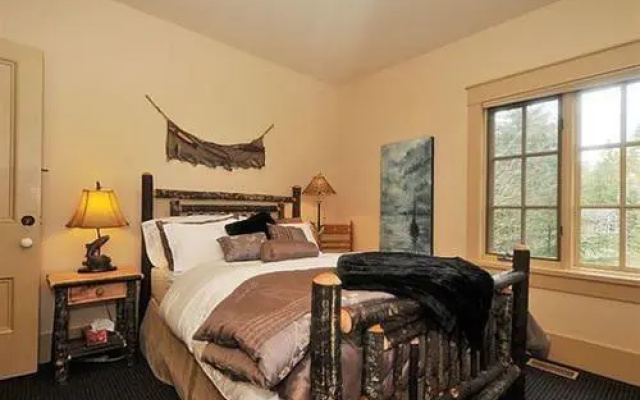 Dragonfly Dock Bed And Breakfast