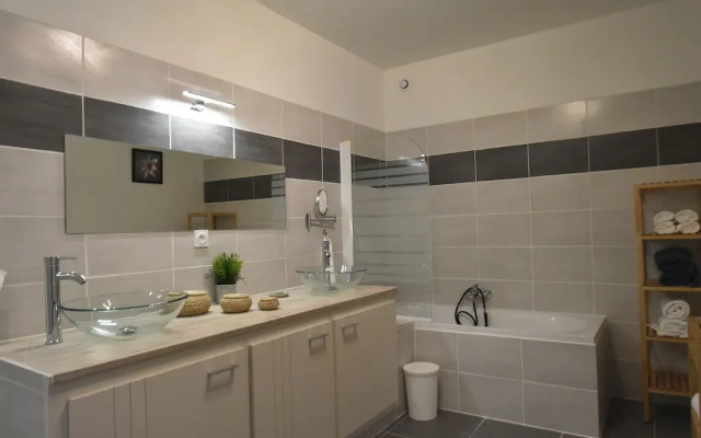 Air-conditioned villa with private pool,near by Verdon gorge