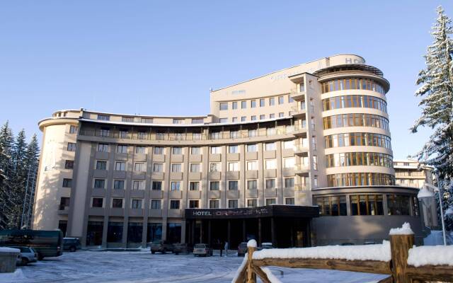 Отель Orpheus Hotel Болгария, Пампорово - отзывы, цены и фото номеров - забронировать отель Orpheus Hotel онлайн вид на фасад