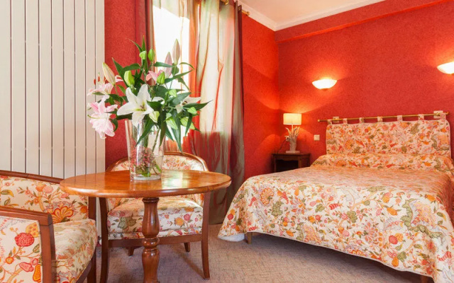 Chez Maurice Cevennes
