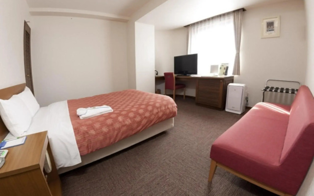 Kumegawa Wing Hotel