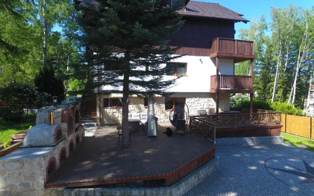 Grapa Apartments