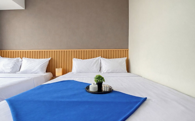 Homey And Well Designed 2Br At Nifarro Park Apartment