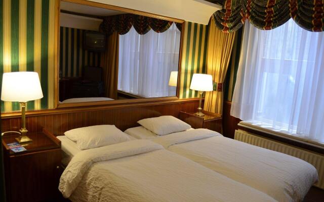 Отель Rembrandtplein Hotel Нидерланды, Амстердам - 12 отзывов об отеле, цены и фото номеров - забронировать отель Rembrandtplein Hotel онлайн комната для гостей