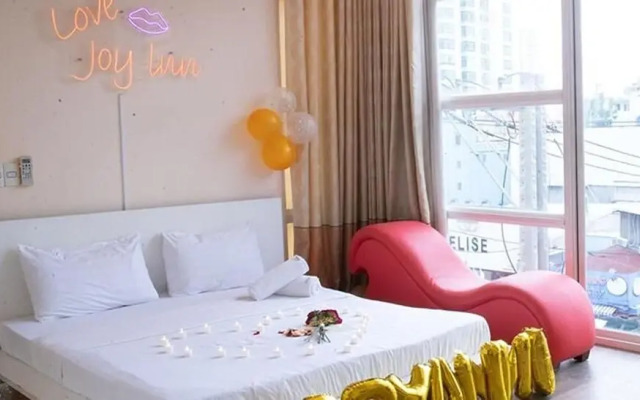 Joy Inn Nguyen Thi Thap Hotel