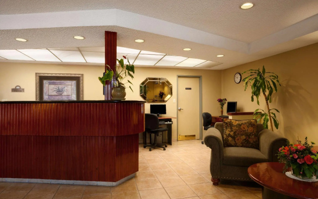 Days Inn San Diego Downtown Convention Center