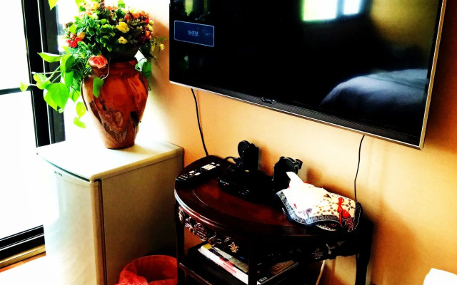 Qi Hua Zhen Ju Homestay