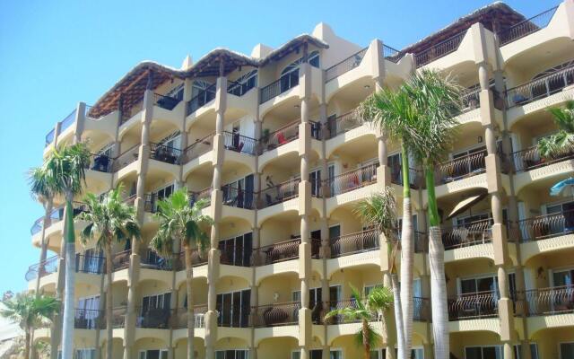 Отель Beachfront Las Olas 2Bdr Condo Мексика, Сан-Хосе-дель-Кабо - отзывы, цены и фото номеров - забронировать отель Beachfront Las Olas 2Bdr Condo онлайн вид на фасад