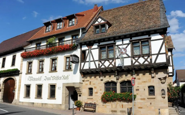 Weinkastell Zum Weissen Ross