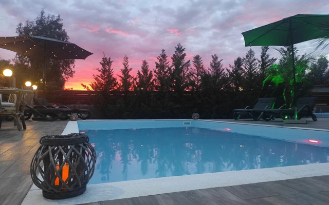 Maia Luxury Pool Villa