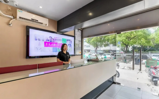 YIbaihotel