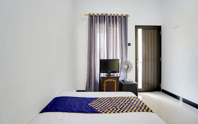 Hotel O Rumah Kost Gresik Syariah