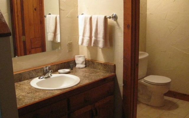 Travelers Rest Lodge