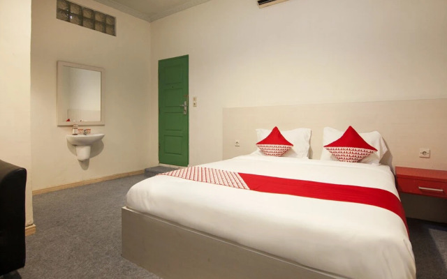 Hotel Paninda by OYO Rooms