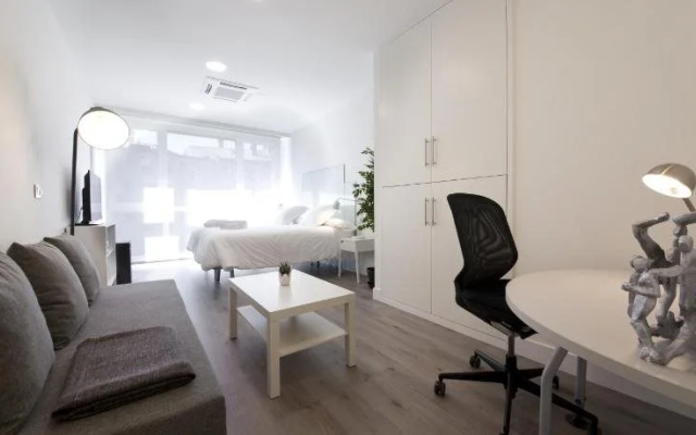 Pensión T5 Donostia Suites