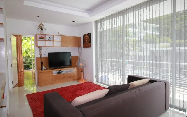 The Trees Club Apartment