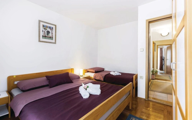 Beautiful Home in Selce With Wifi and 3 Bedrooms