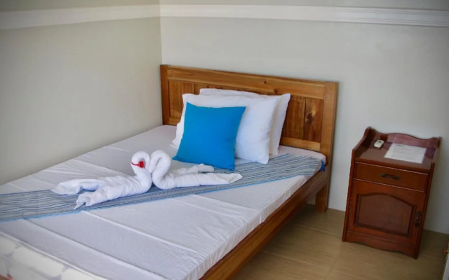 Romblon Fun Divers & Inn