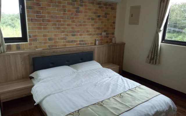 Bigger Guesthouse
