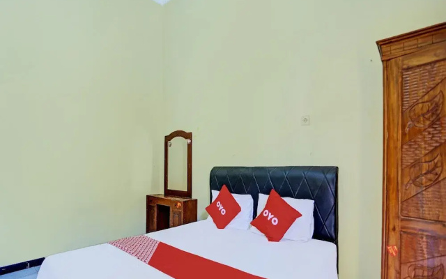 OYO 92387 Ratu Homestay Syariah