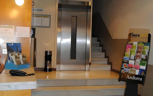 Aparthotel Conseller