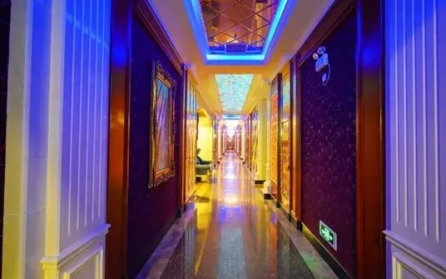Star Hotel