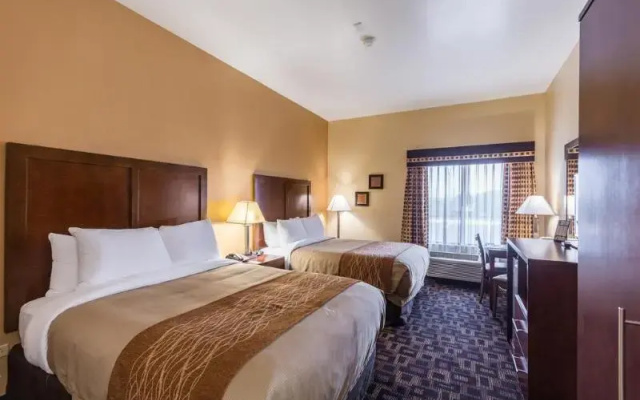Comfort Inn and Suites North Aurora