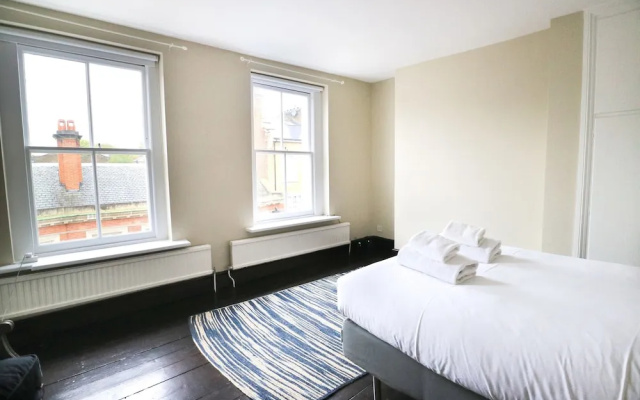 3 Bedroom House in West London