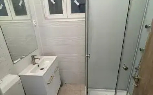 3 Rooms Apartament In The City Center Of Bucharest