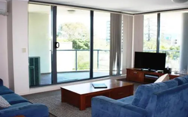Twin Pines 401 - Cbd Location