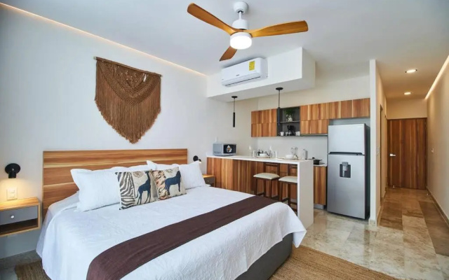 PH 312 Two bedroom rooftop and private pool