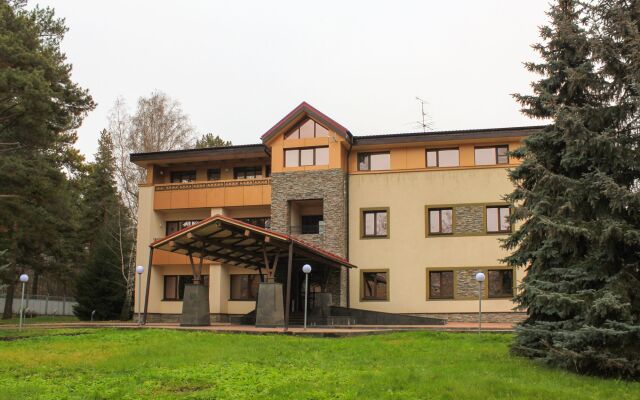 Sosnovy Bor Park-Hotel вид на фасад