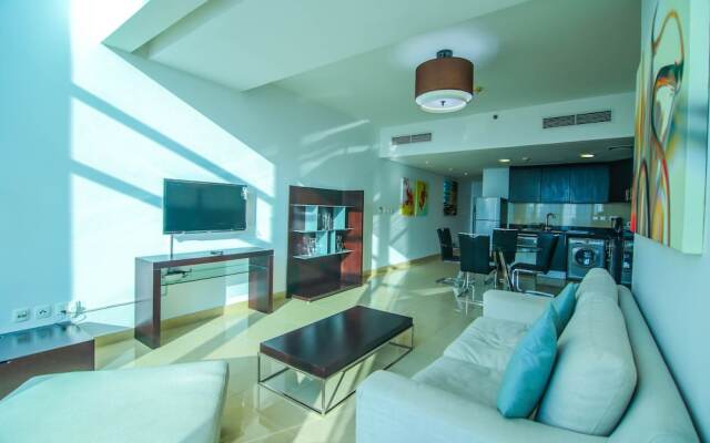 Lux BnB Movenpick JLT Penthouse 1BDR 1