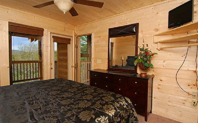 Appalachian Lodge 4 Bedrooms 4 Bathrooms Home