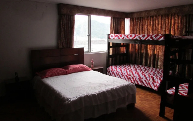 Casa Blanca Hostal Manizales - Hostel