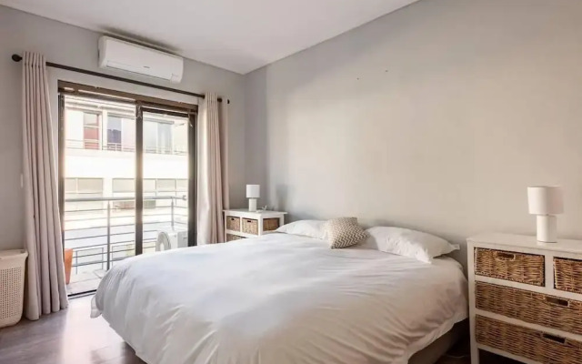 3-bed, Sleeps 6, Free Parking