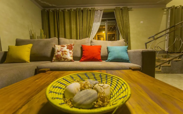 Victoria Breeze Hotel Apartment