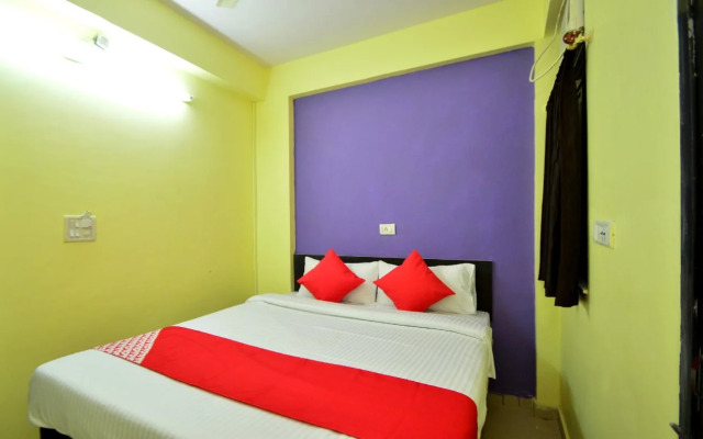 Hotel Reyansh Galaxy By OYO Rooms