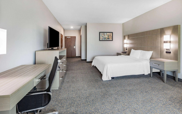 La Quinta Inn & Suites by Wyndham Jackson/Cape Girardeau
