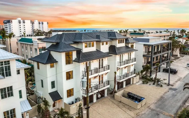 Siesta Springs in Siesta Key