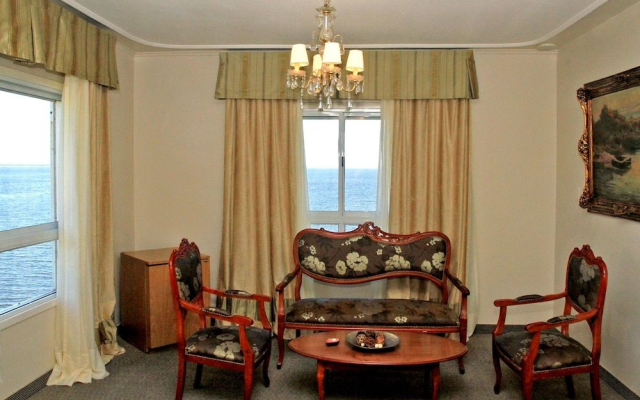 Hotel Marina del Faro Resort