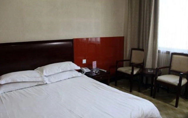 Yiwu Ruixin Business Inn