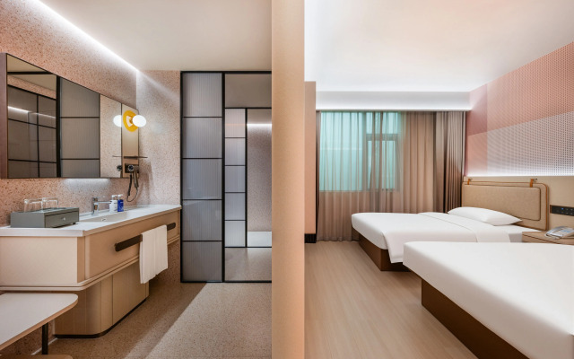 Dorsett Wuhan